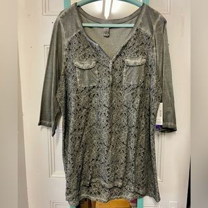 NWT Catherines 14/16W Women’s Sage Tye-Dye Lace Tunic